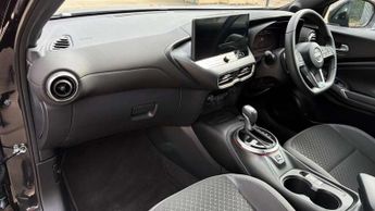 Nissan Juke 1.0 DiG-T N-Connecta 5dr DCT