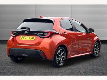 Toyota Yaris 1.5 Hybrid Design 5dr CVT