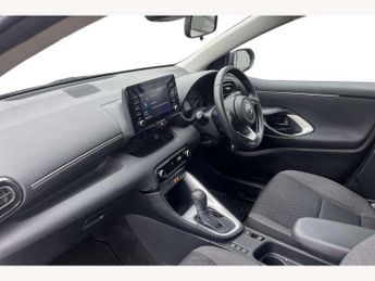 Toyota Yaris 1.5 Hybrid Icon 5dr CVT