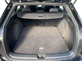 Volkswagen Golf Estate 2.0 TDI 150 R-Line 5dr DSG