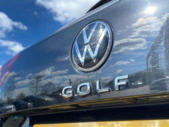 Volkswagen Golf Estate 2.0 TDI 150 R-Line 5dr DSG