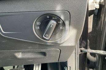 Volkswagen Tiguan 2.0 TSi 180 4Motion R-Line 5dr DSG