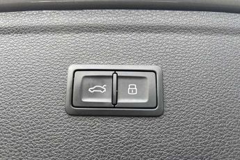 Audi Q5 40 TDI Quattro S Line 5dr S Tronic