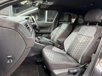 Volkswagen Taigo 1.0 TSI 110 R-Line 5dr DSG