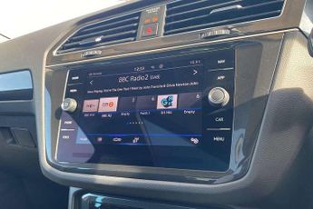 Volkswagen Tiguan 1.5 TSI 150 Elegance 5dr DSG