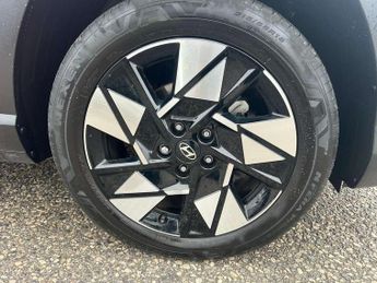 Hyundai Kona 1.6 Hybrid 129 Advance 5dr DCT