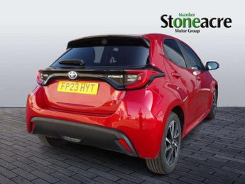 Toyota Yaris 1.5 Hybrid Design 5dr CVT