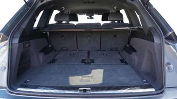 Audi Q7 45 TDI Quattro S Line 5dr Tiptronic