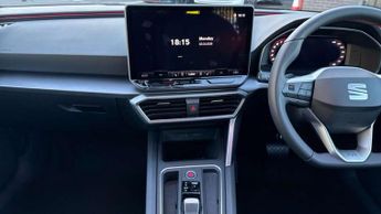 SEAT Leon 1.5 eTSI 150 FR Black Edition 5dr DSG [DAP]