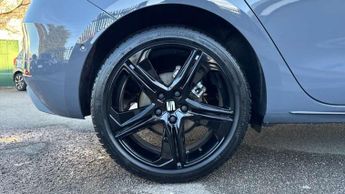 SEAT Leon 1.5 eTSI 150 FR Black Edition 5dr DSG [DAP]