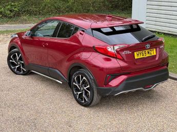 Toyota C-HR 1.8 Hybrid Design 5dr CVT