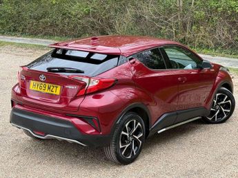 Toyota C-HR 1.8 Hybrid Design 5dr CVT