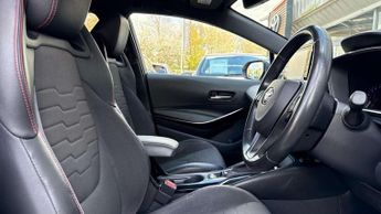 Toyota Corolla 1.8 VVT-i Hybrid Excel 5dr CVT