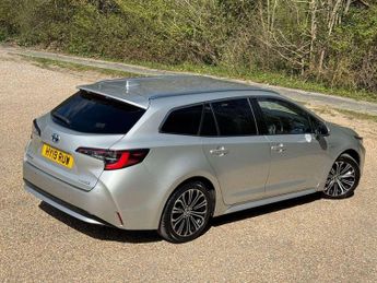 Toyota Corolla 1.8 VVT-i Hybrid Excel 5dr CVT