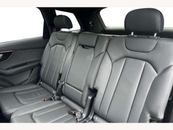 Audi Q7 50 TDI Quattro Black Edition 5dr Tiptronic