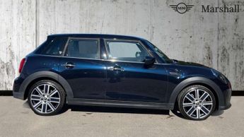 MINI Hatchback 5dr 1.5 Cooper Exclusive 5dr Auto