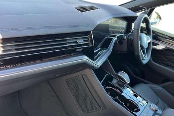 Volkswagen Touareg 3.0 V6 TSI eHybrid 4Motion R 5dr Tip Auto
