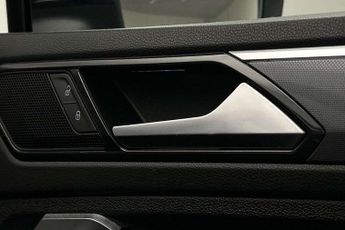 Volkswagen Tiguan 2.0 TSi 180 4Motion R-Line 5dr DSG