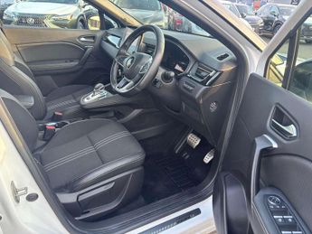 Renault Captur 1.6 E-Tech Plug-in hybrid 160 Engineered 5dr Auto