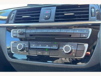 BMW 1 Series 118i [1.5] Sport 5dr [Nav/Servotronic] Step Auto