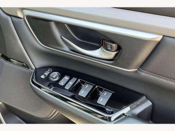 Honda CR-V 2.0 i-MMD Hybrid SR 5dr eCVT