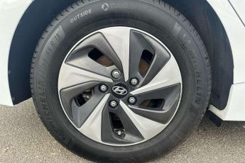 Hyundai IONIQ 1.6 GDi Hybrid Premium 5dr DCT
