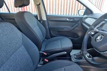 Skoda Fabia 1.0 TSI SE Drive 5dr DSG