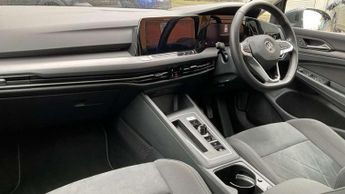 Volkswagen Golf 1.5 eTSI 150 Style 5dr DSG