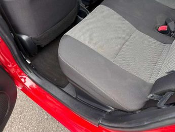 Toyota Yaris 1.5 Hybrid Icon 5dr CVT