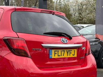 Toyota Yaris 1.5 Hybrid Icon 5dr CVT