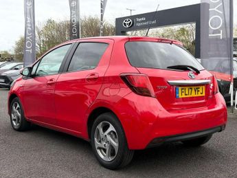 Toyota Yaris 1.5 Hybrid Icon 5dr CVT