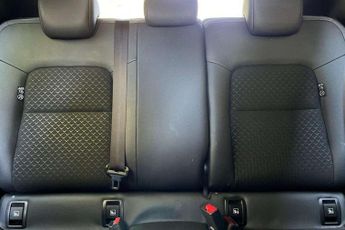 Nissan Juke 1.0 DiG-T N-Connecta 5dr DCT