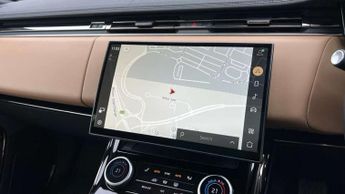 Land Rover Range Rover Sport 3.0 P440e Dynamic SE 5dr Auto