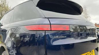 Land Rover Range Rover Sport 3.0 P440e Dynamic SE 5dr Auto