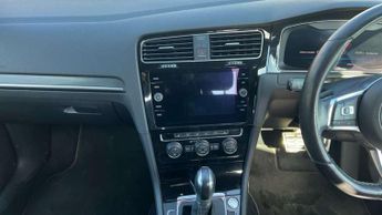 Volkswagen Golf 2.0 TDI 184 GTD 5dr DSG