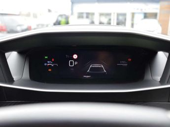 Peugeot 208 1.2 Hybrid 100 GT 5dr e-DSC6