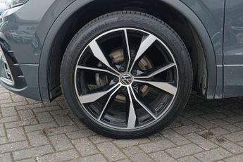 Volkswagen Tiguan 2.0 TDI R-Line 5dr DSG