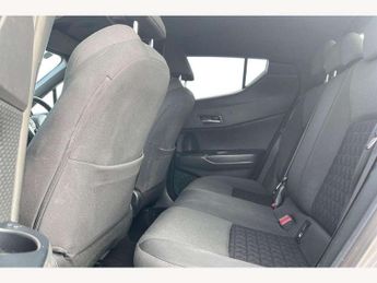 Toyota C-HR 1.8 Hybrid Design 5dr CVT