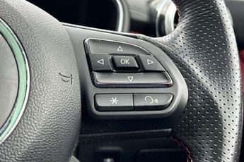 MG HS 1.5 T-GDI Exclusive 5dr DCT