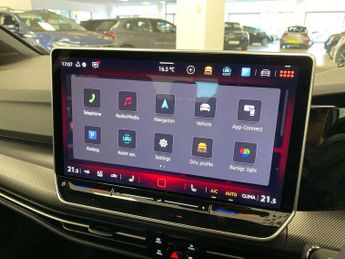 Volkswagen Golf 2.0 TSI 265 GTI 5dr DSG