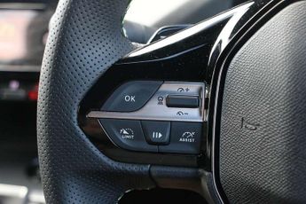 Peugeot 308 1.2 Hybrid 145 GT 5dr e-DSC6