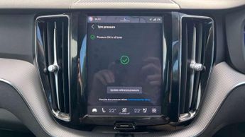 Volvo XC60 2.0 B4D Plus Dark 5dr AWD Geartronic