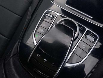 Mercedes-Benz E-Class E220d SE Premium 4dr 9G-Tronic
