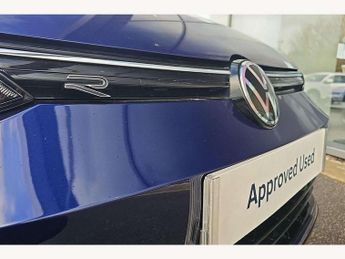 Volkswagen Golf 1.5 eTSI 150 R-Line 5dr DSG