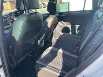 Volkswagen Tiguan 2.0 TDI 200 4Motion R-Line 5dr DSG