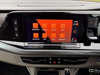 Volkswagen Multivan 1.4 TSI eHybrid Style 5dr DSG