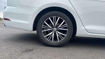 Volkswagen Golf Estate 1.5 TSI EVO SE 5dr DSG [Nav]