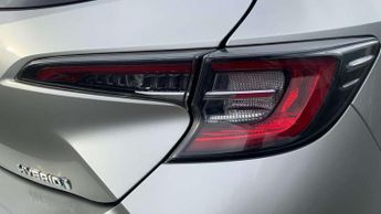 Toyota Corolla 1.8 VVT-i Hybrid Excel 5dr CVT