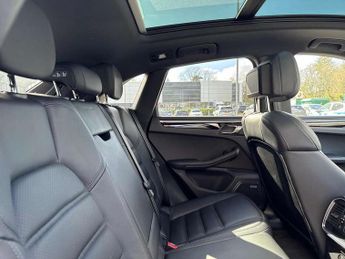 Porsche Macan S 5dr PDK