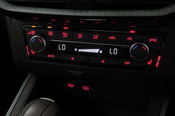 SEAT Arona 1.0 TSI 110 XPERIENCE Lux 5dr DSG